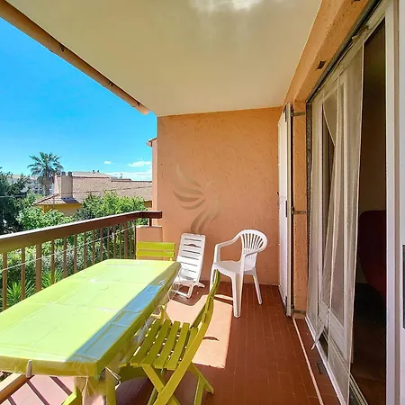 Otentic Flamant 4 Pers - 1 - Parking - Capitalchic Services Apartment Frejus